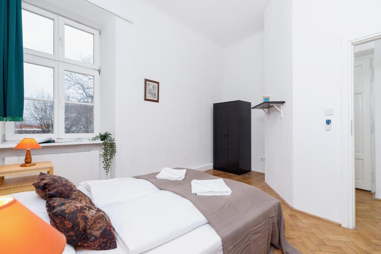 Apartment Pijarska Kraków by Renters Cracóvia Exterior foto