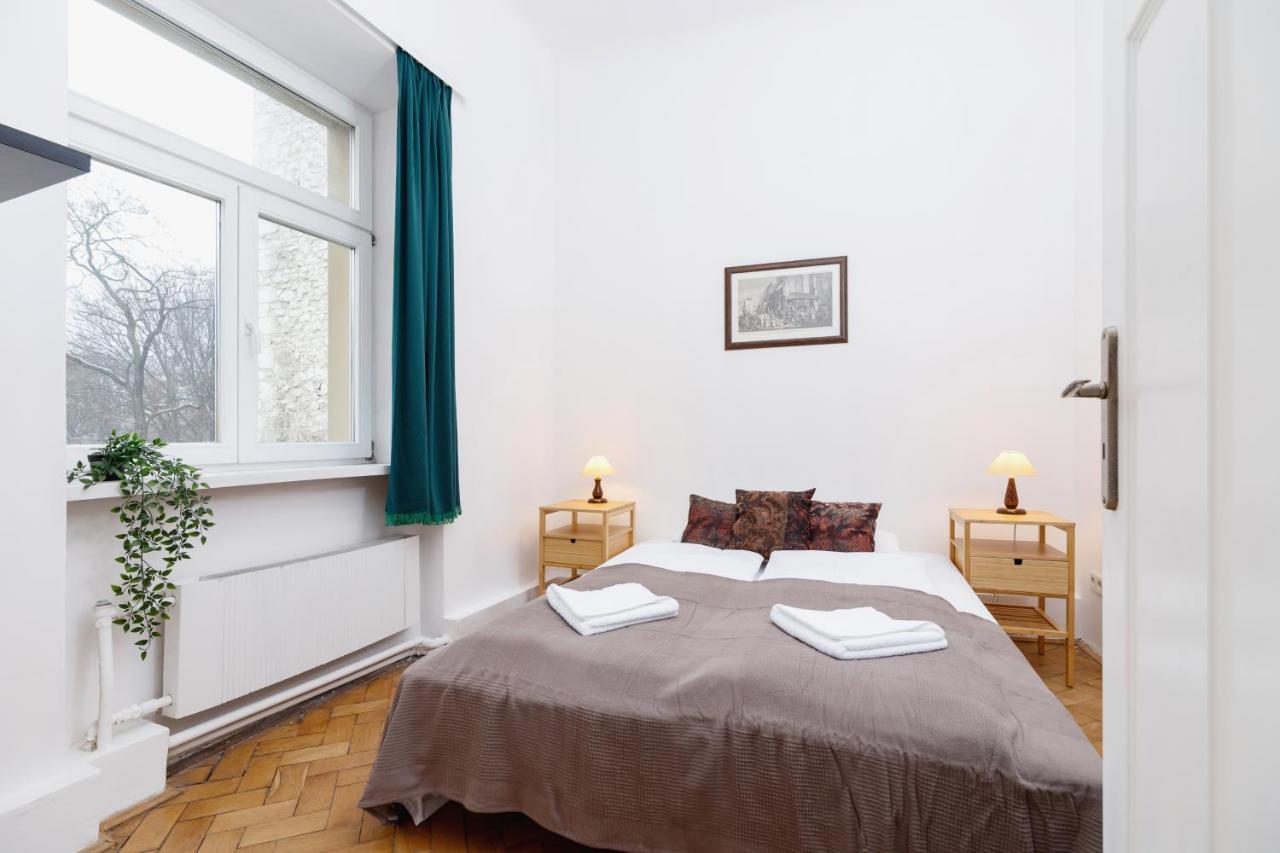 Apartment Pijarska Kraków by Renters Cracóvia Exterior foto